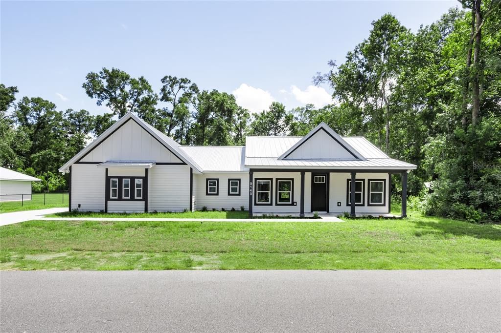 Backyard, Exterior, Facade, Farmhouse