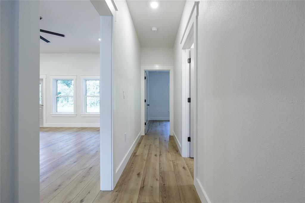 Interior, Recessed Lighting, Wood Texture Flooring