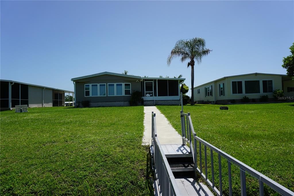Backyard, Exterior