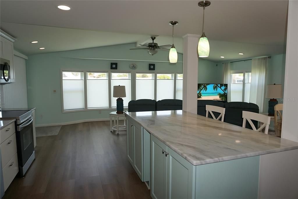 Dining room, Interior, Kitchen, Pendant Lights, Recessed Lighting, Wood Texture Flooring