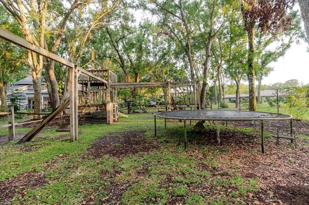 Backyard, Exterior, Playground
