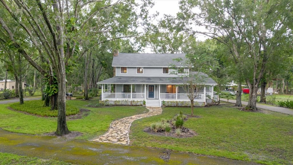 Backyard, Exterior