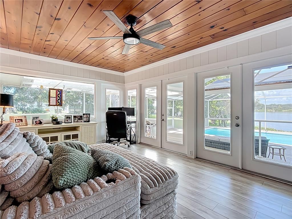 Home Office, Interior, Sun Room, Water, Wooden Ceilings, Wood Texture Flooring