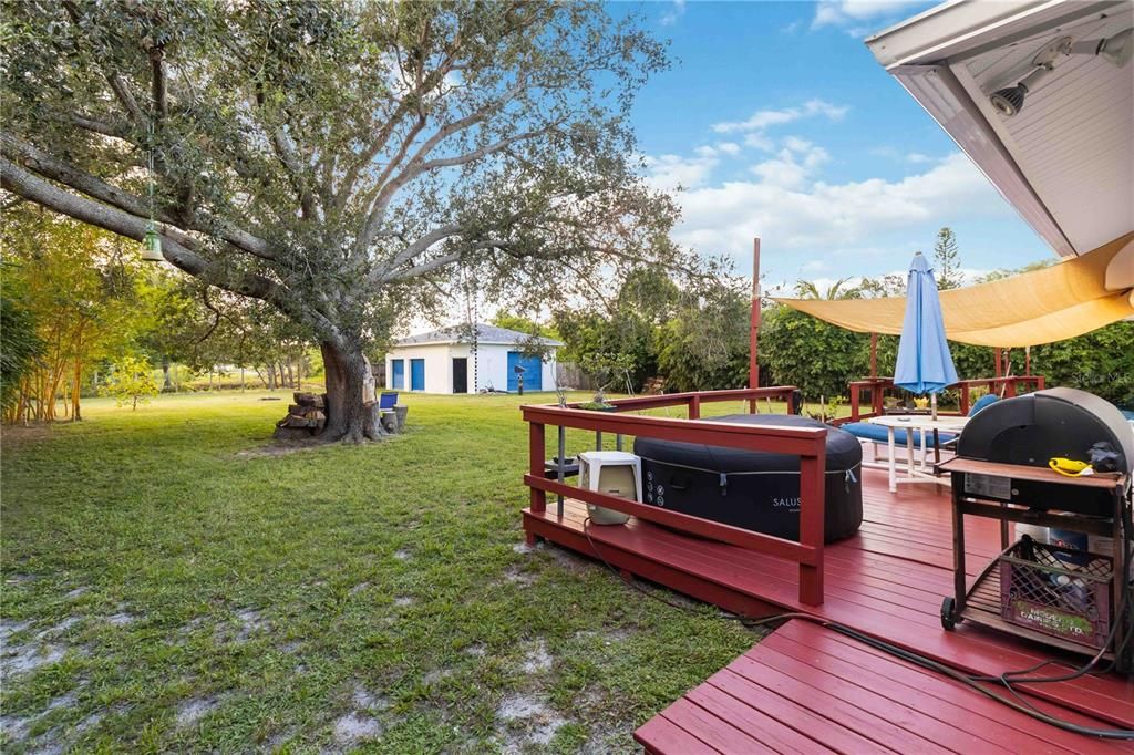 Backyard, Exterior