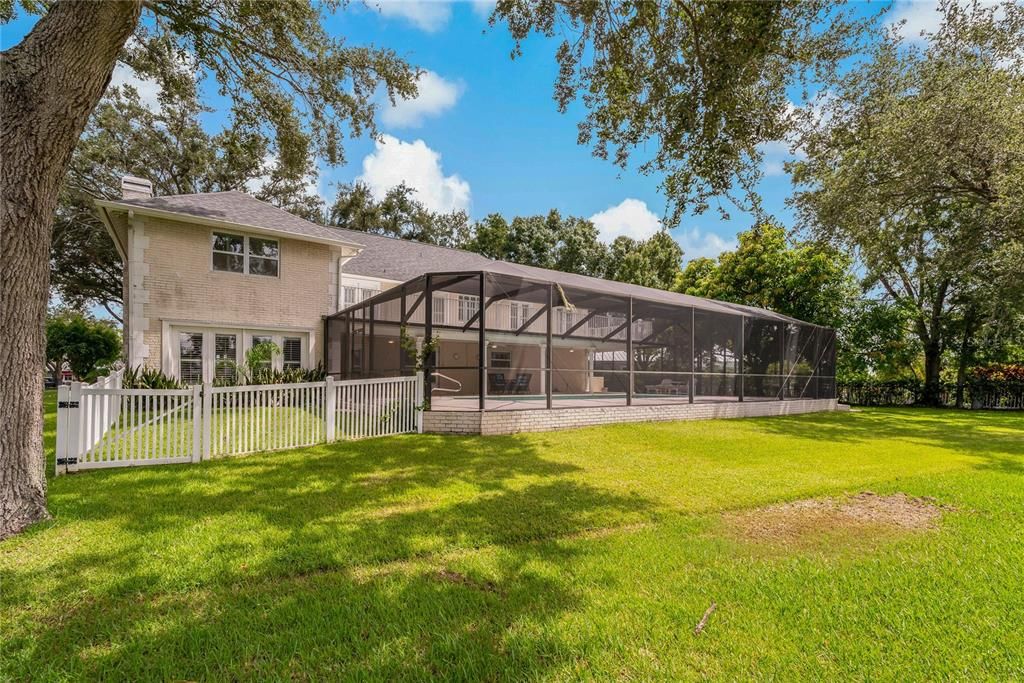 Backyard, Exterior