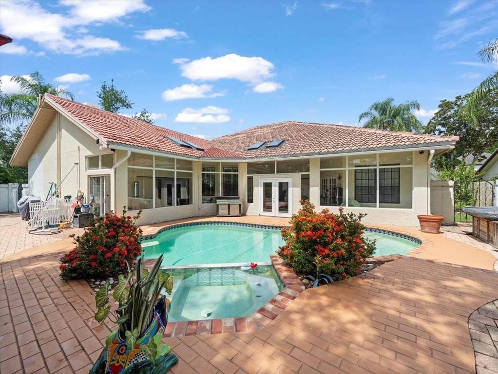 Exterior, Pool, Solar Panels