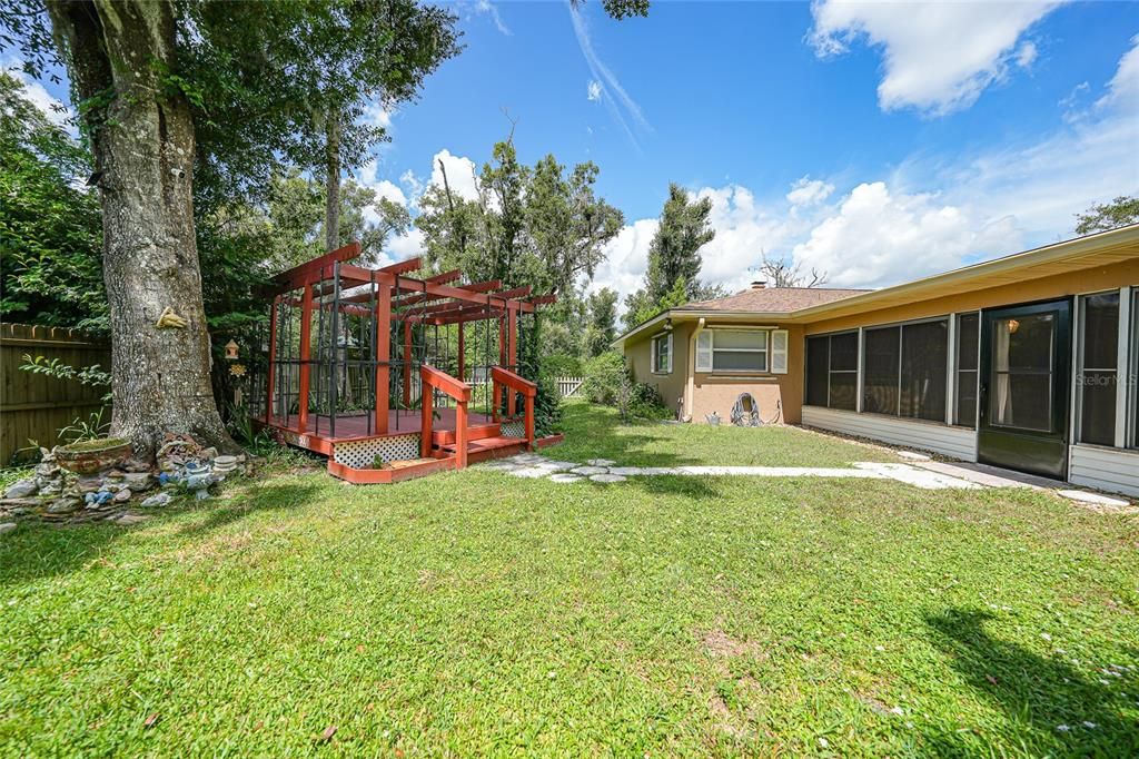 Backyard, Exterior, Playground