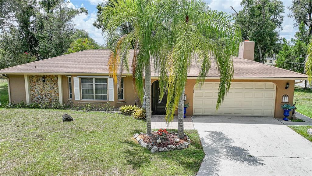 Attached, Backyard, Exterior, Facade, Ranch