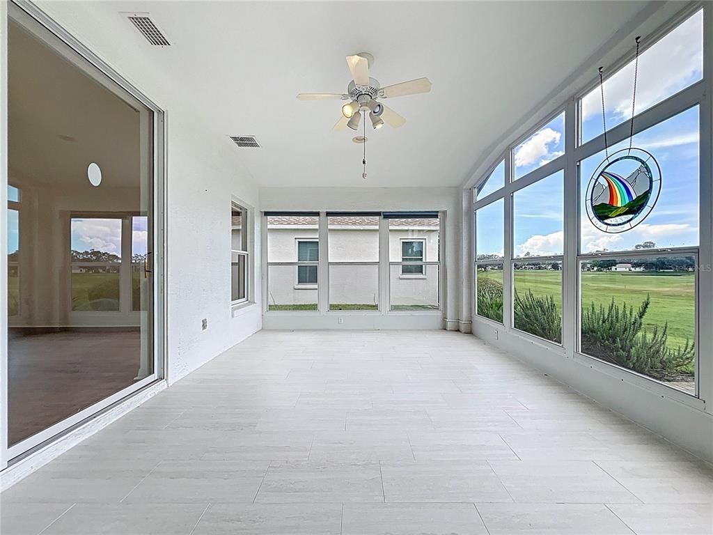 Empty room, Interior, Sun Room