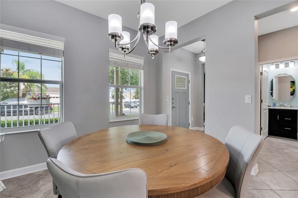Chandelier, Dining room, Interior