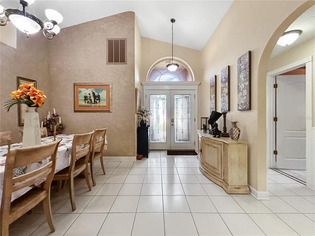 Dining room, Interior, Pendant Lights