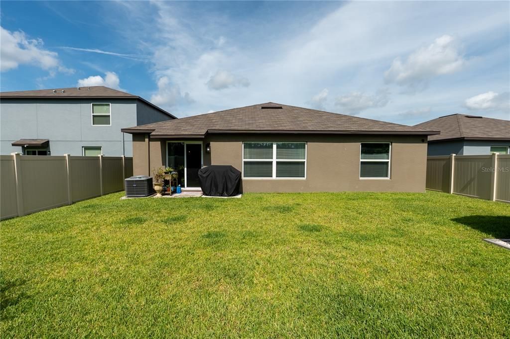 Backyard, Exterior