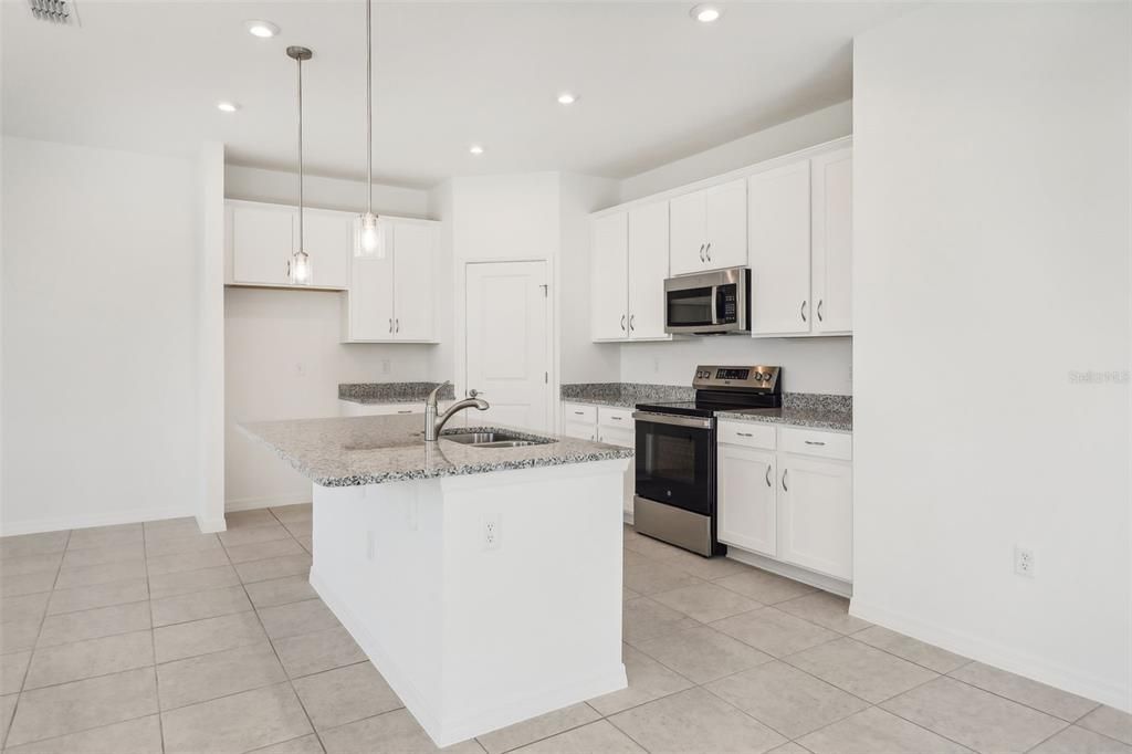 Interior, Kitchen, Pendant Lights, Recessed Lighting, Stainless Steel Appliances