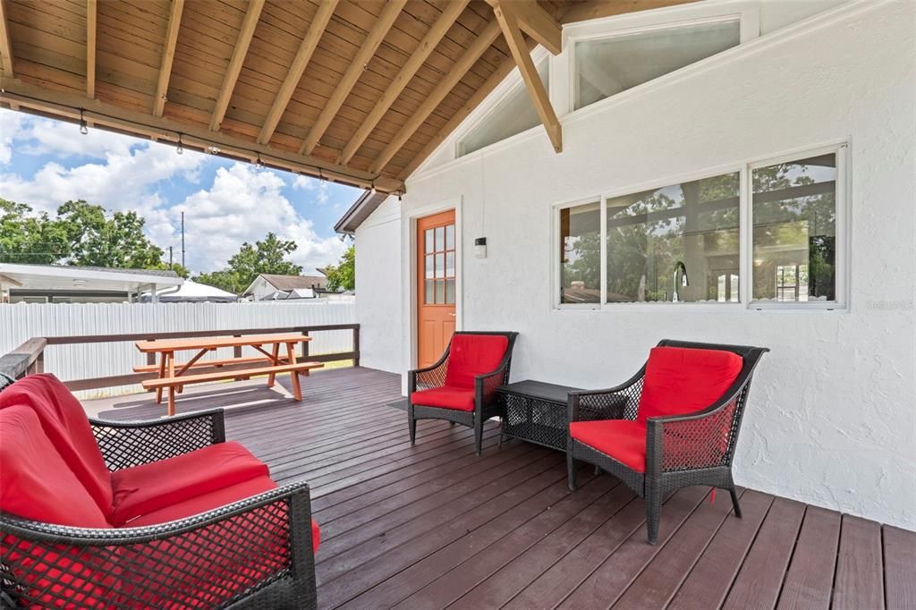 Exterior, Wood Texture Flooring