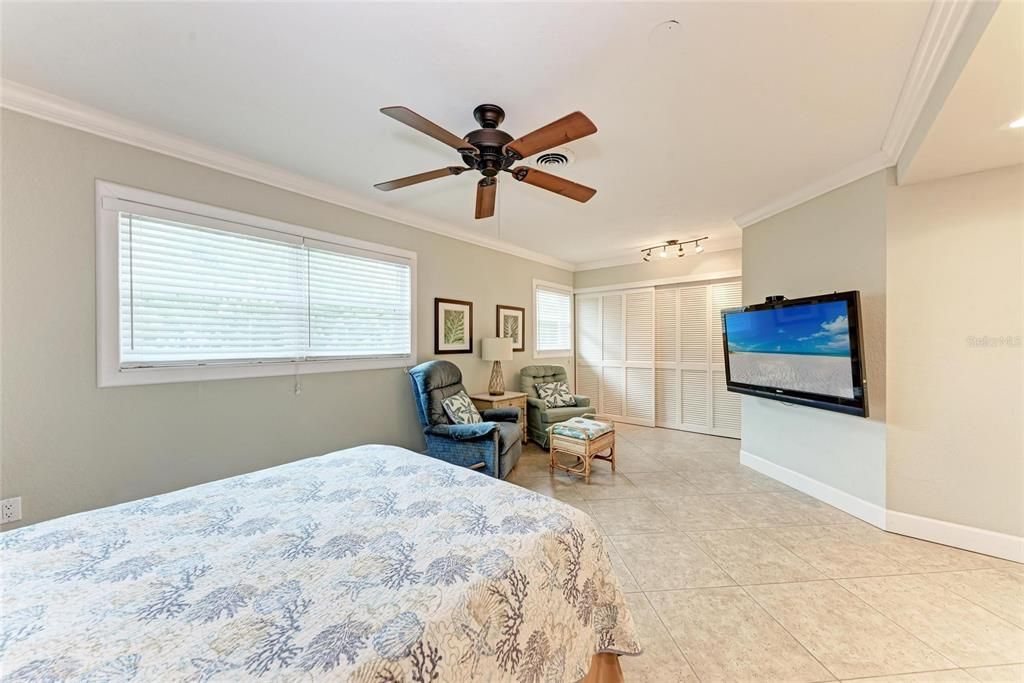 Bedroom, Interior, Living room