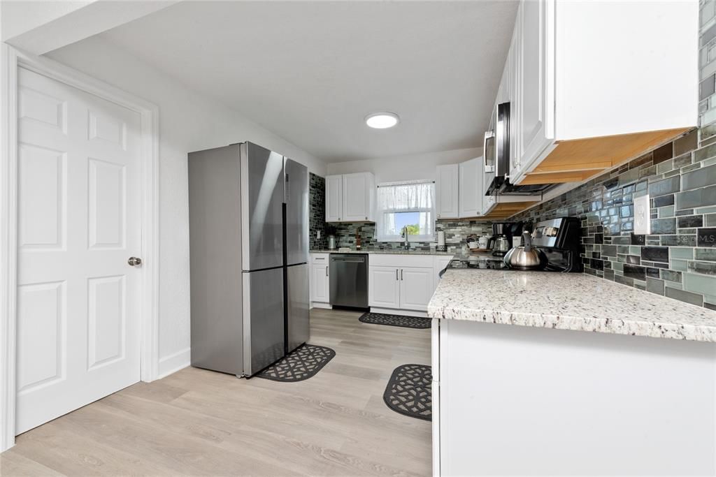 Interior, Kitchen, Recessed Lighting, Wood Texture Flooring