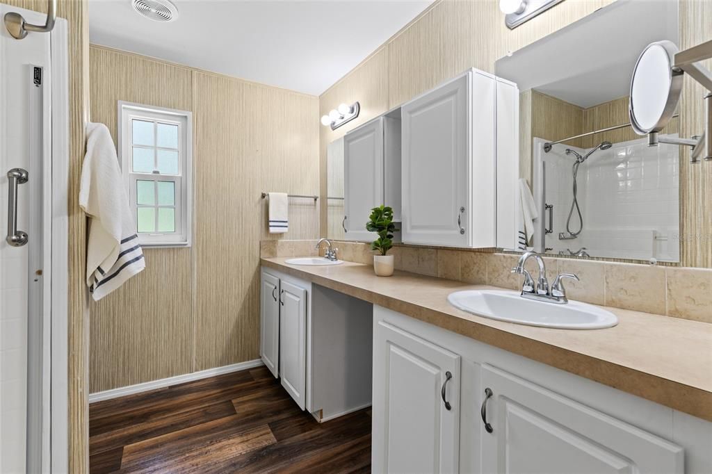 Bathroom, Dual Sink Vanities, Interior, Wood Texture Flooring