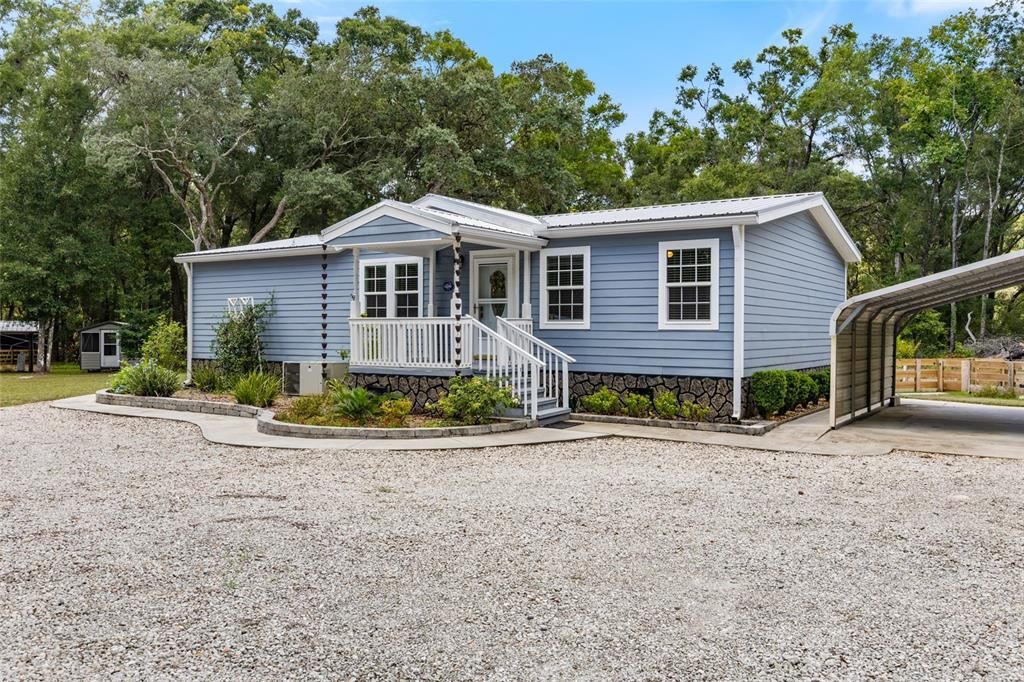 Backyard, Exterior, Facade, Ranch