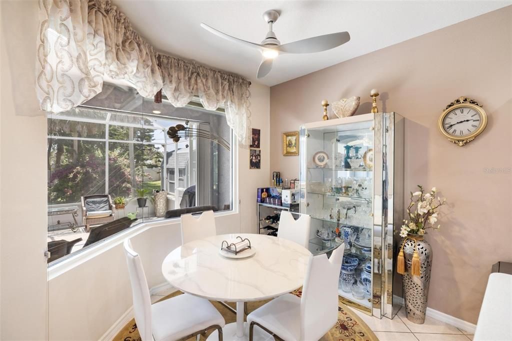 Dining room, Interior