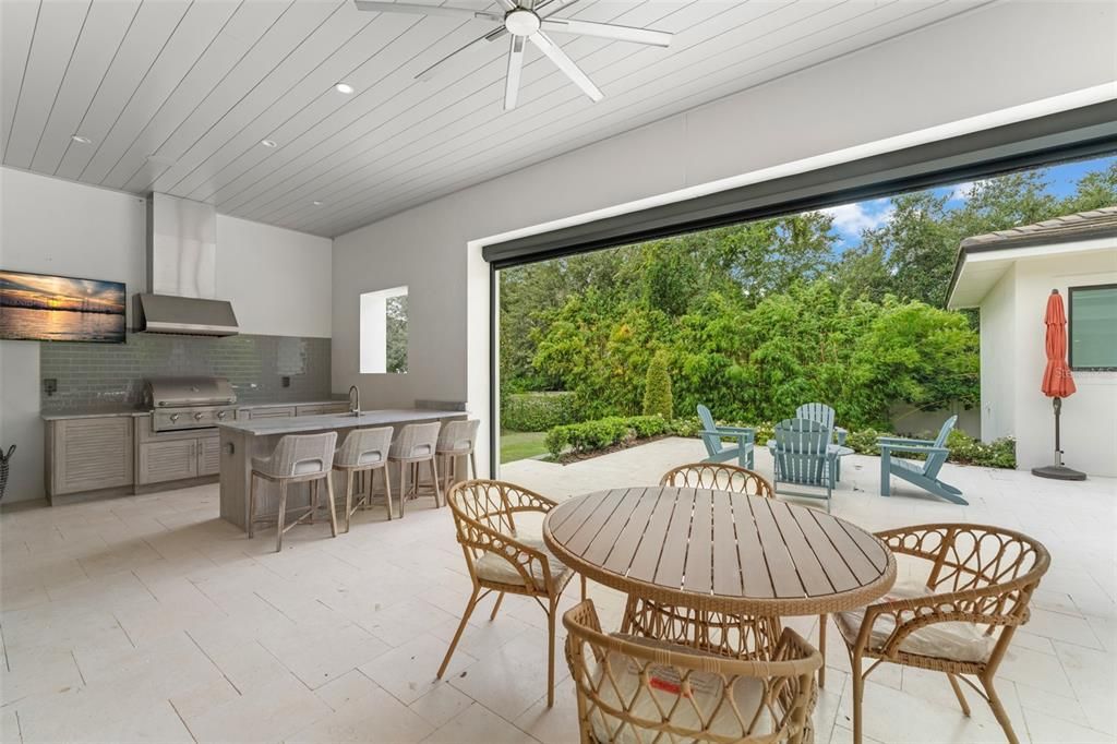 Exterior, Outdoor Kitchen
