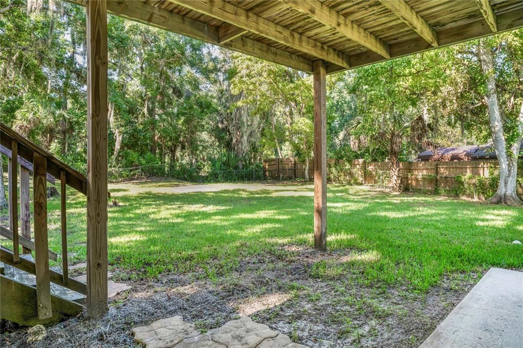 Backyard, Exterior