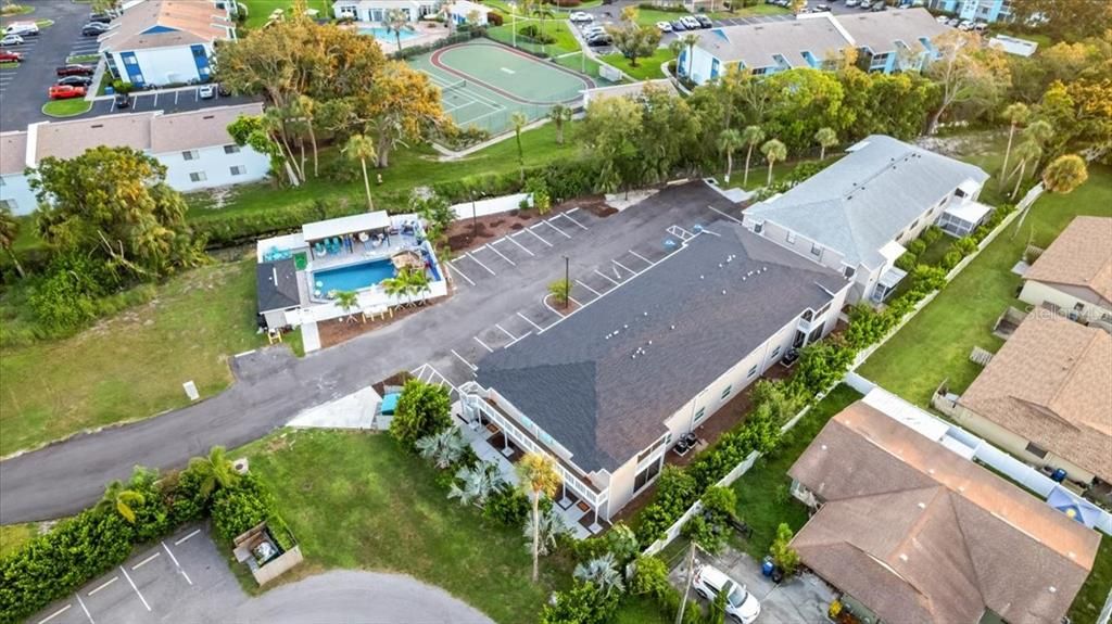 Exterior, Drone