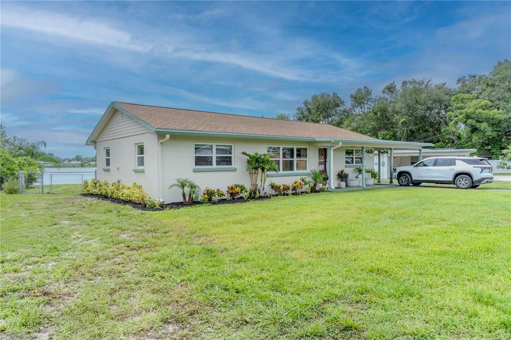 Backyard, Exterior