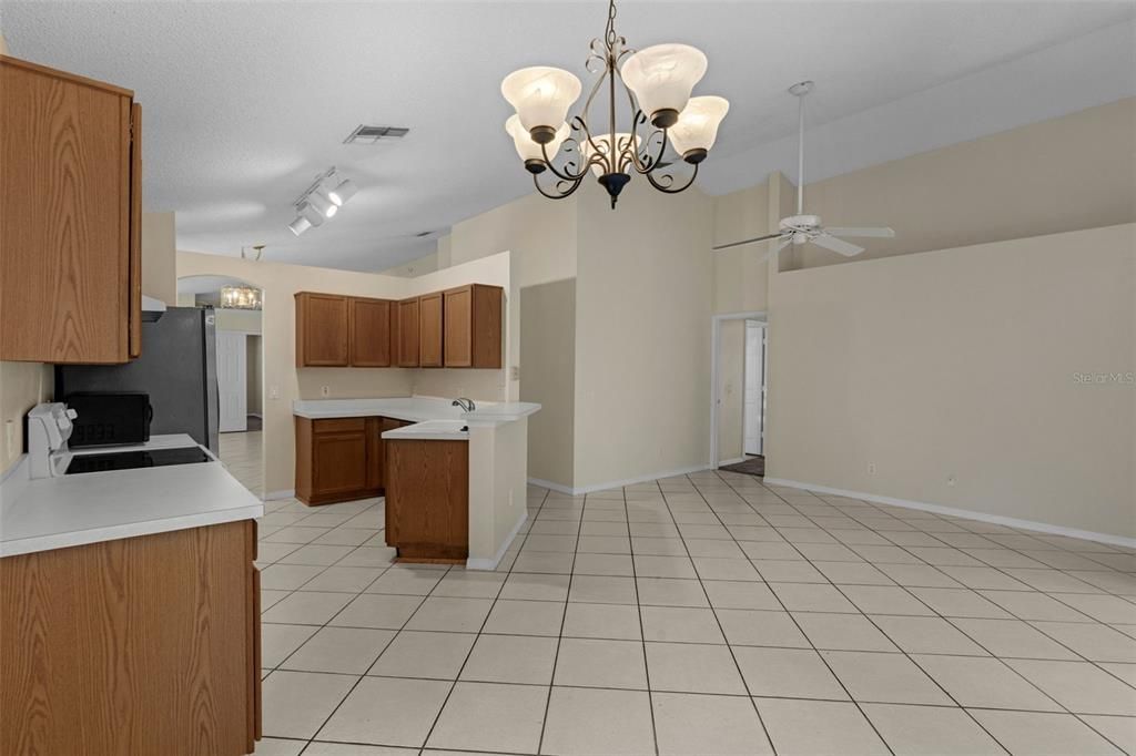Chandelier, Interior, Kitchen