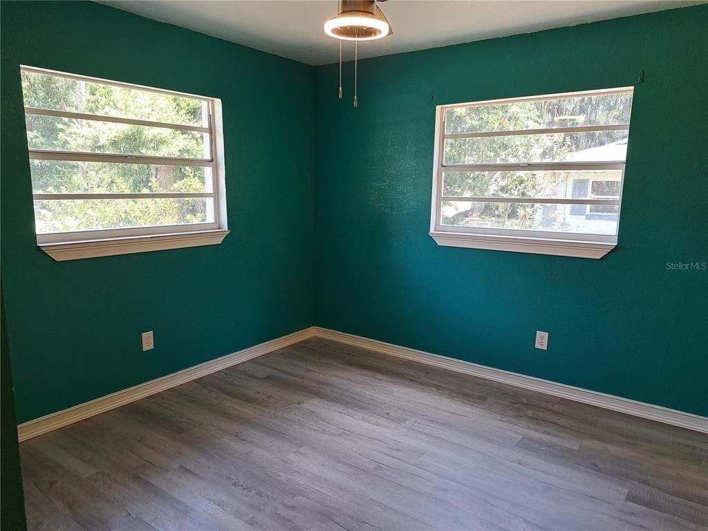 Empty room, Interior, Pendant Lights, Wood Texture Flooring