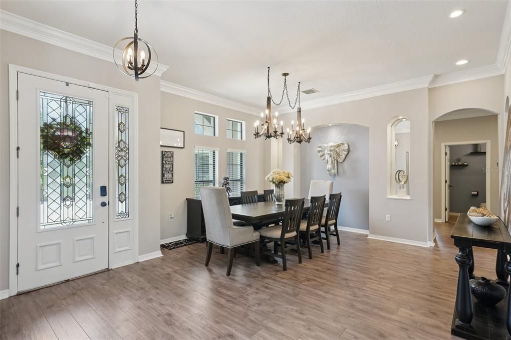 Chandelier, Dining room, Interior, Pendant Lights, Recessed Lighting, Wood Texture Flooring