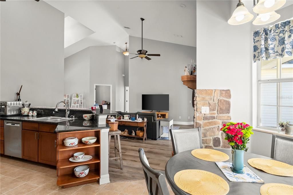Dining room, Interior, Kitchen, Pendant Lights, Wood Texture Flooring