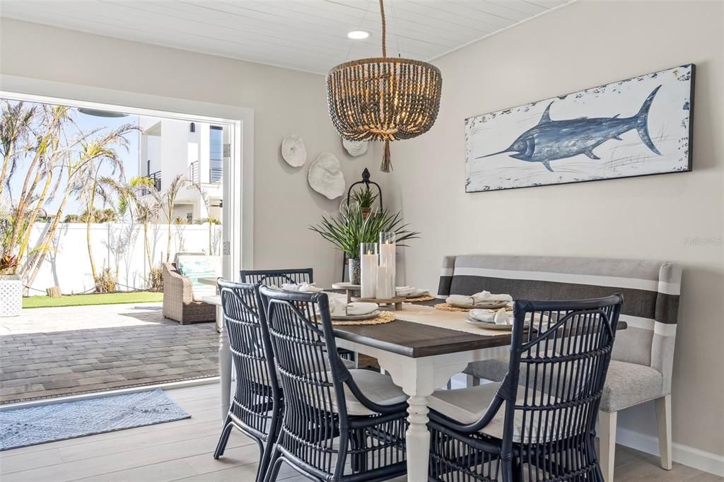 Chandelier, Dining room, Interior, Recessed Lighting, Wood Texture Flooring