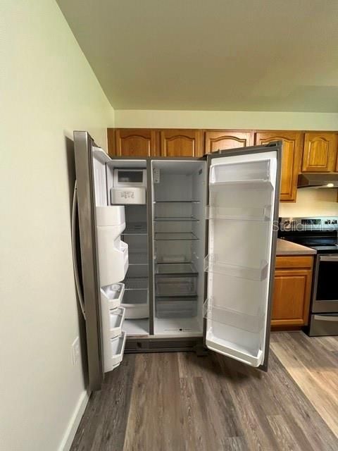 Interior, Kitchen, Wood Texture Flooring