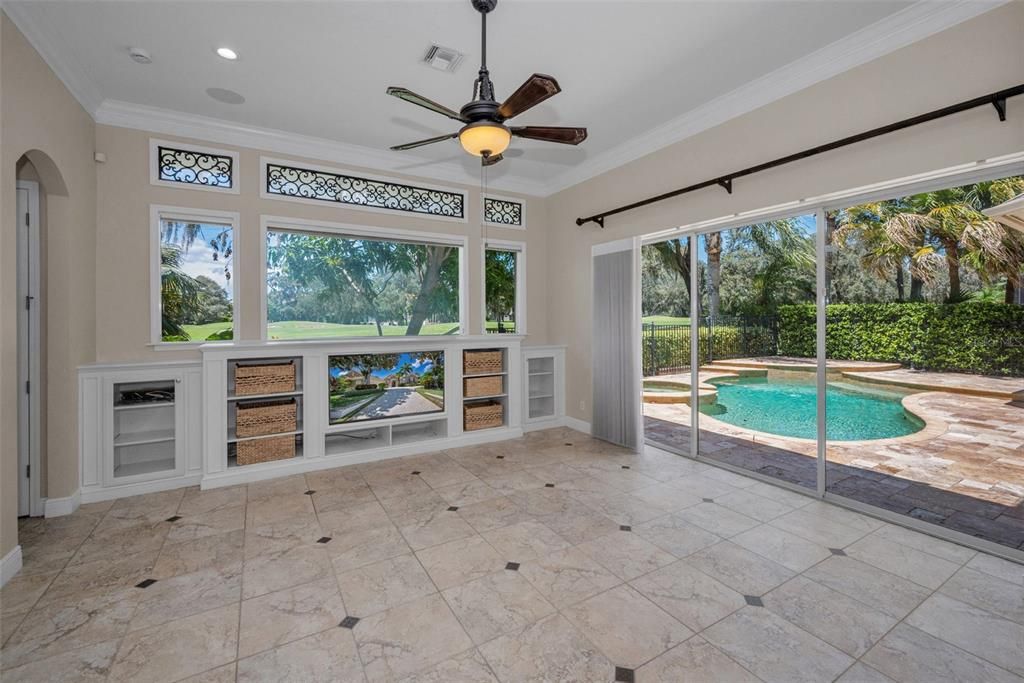 Interior, Pool, Recessed Lighting, Sun Room
