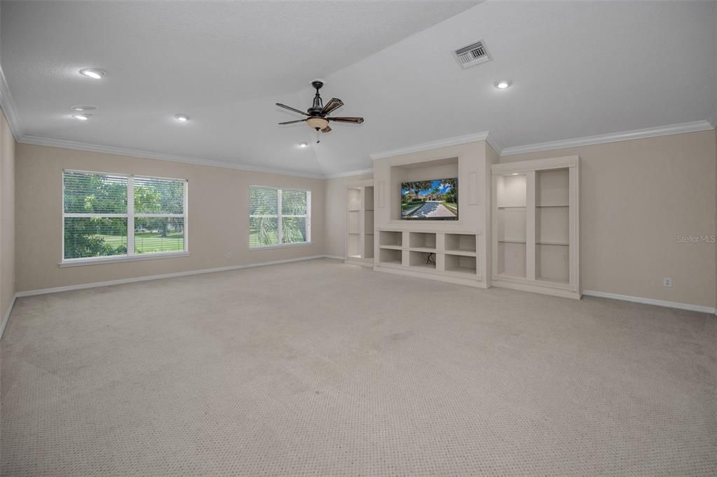 Empty room, Interior, Recessed Lighting