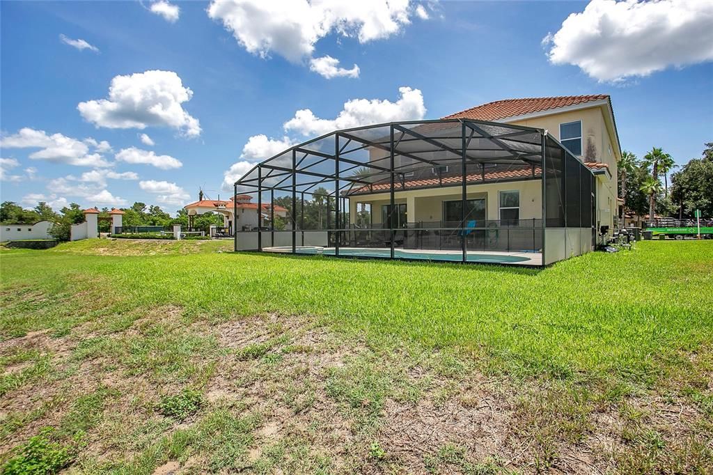 Backyard, Exterior