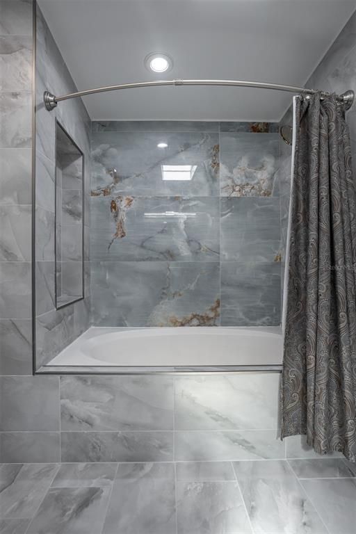 Bathroom, Interior, Marble Walls, Recessed Lighting