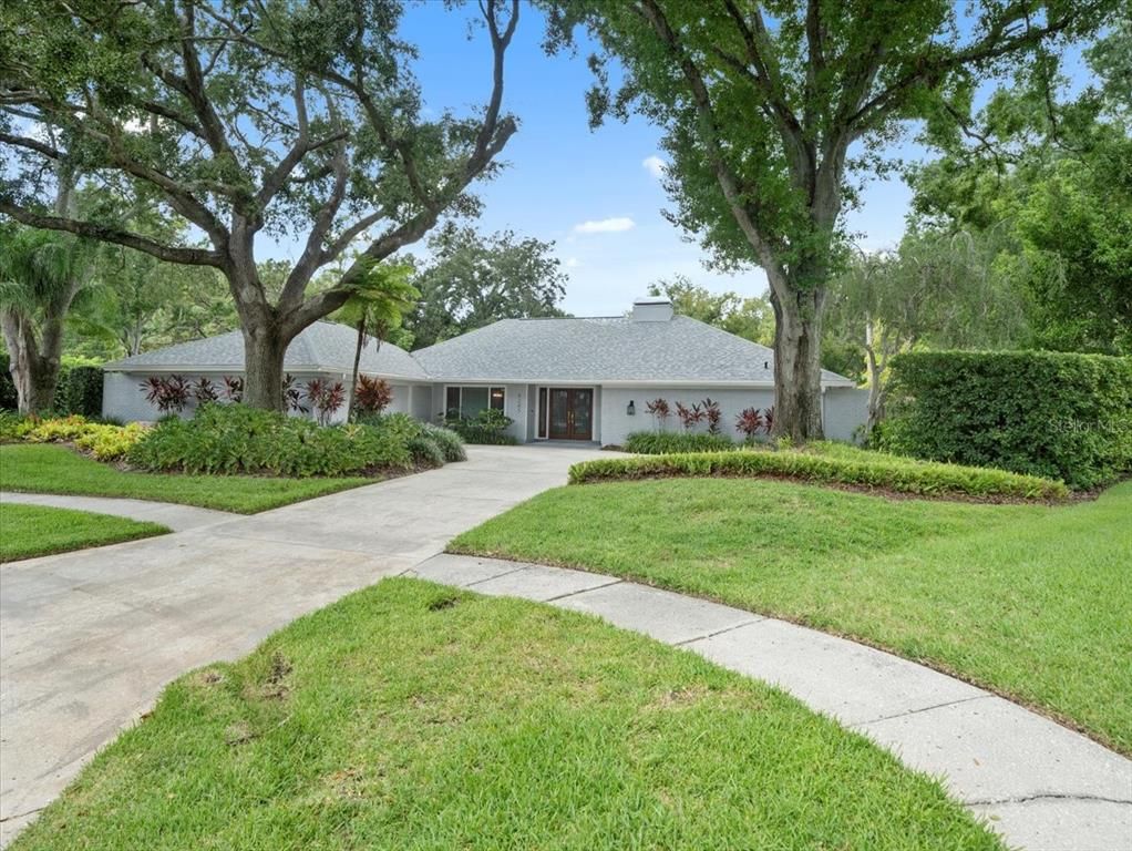 Backyard, Exterior, Facade, Ranch