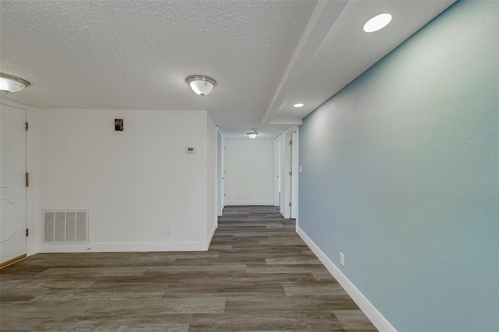 Interior, Recessed Lighting, Wood Texture Flooring