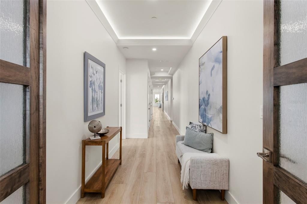 Interior, Recessed Lighting, Wood Texture Flooring