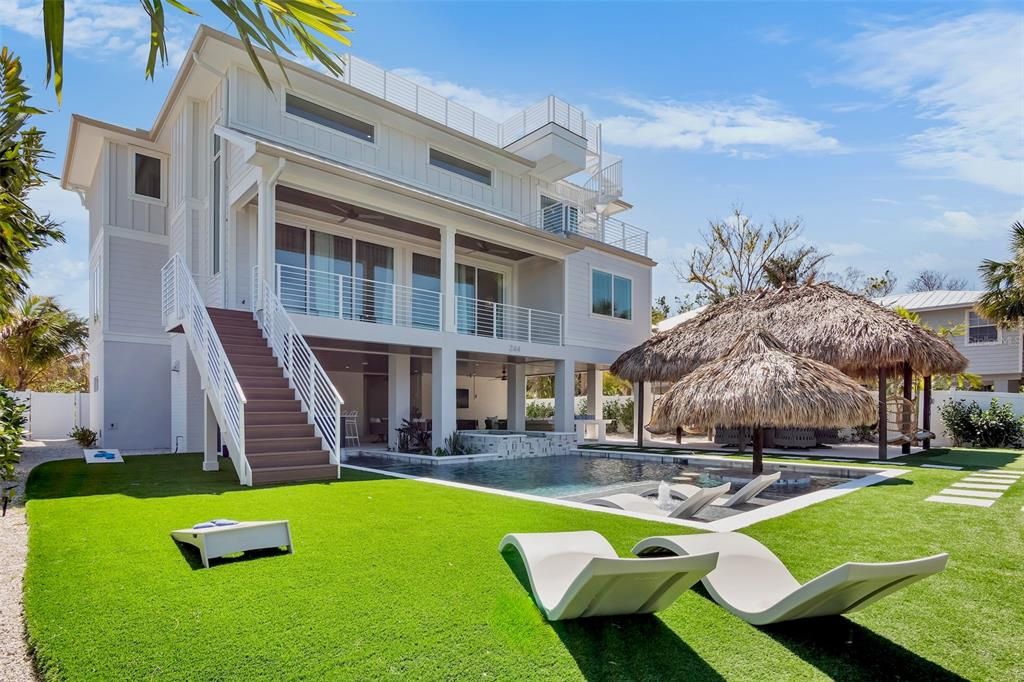 Backyard, Exterior, Pool