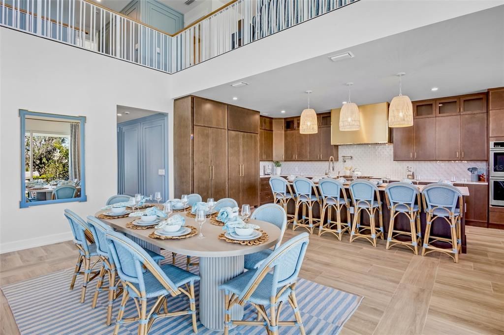 Dining room, Interior, Kitchen, Pendant Lights, Recessed Lighting, Wood Texture Flooring