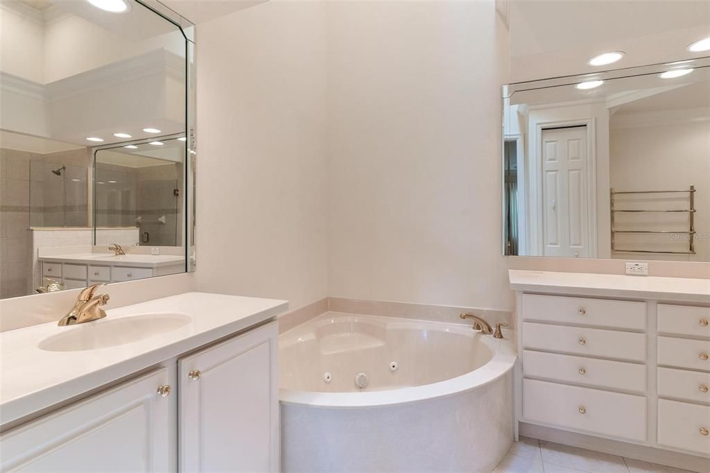 Bathroom, Dual Sink Vanities, Glass Shower, Interior, Recessed Lighting