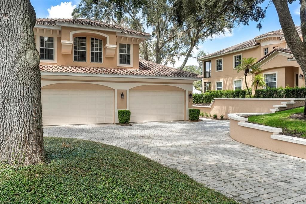 Attached, Exterior, Facade, Mediterranean