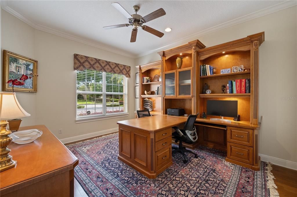 Home Office, Interior, Recessed Lighting, Wood Texture Flooring
