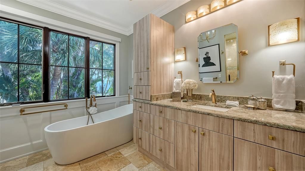 Bathroom, Dual Sink Vanities, Free Standing Baths, Interior