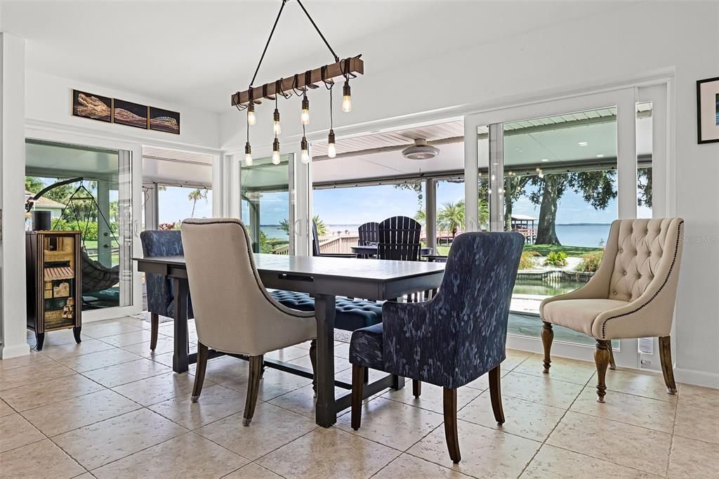Dining room, Interior, Pendant Lights, Water