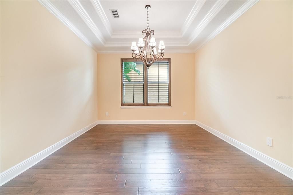 Chandelier, Empty room, Interior, Wood Texture Flooring
