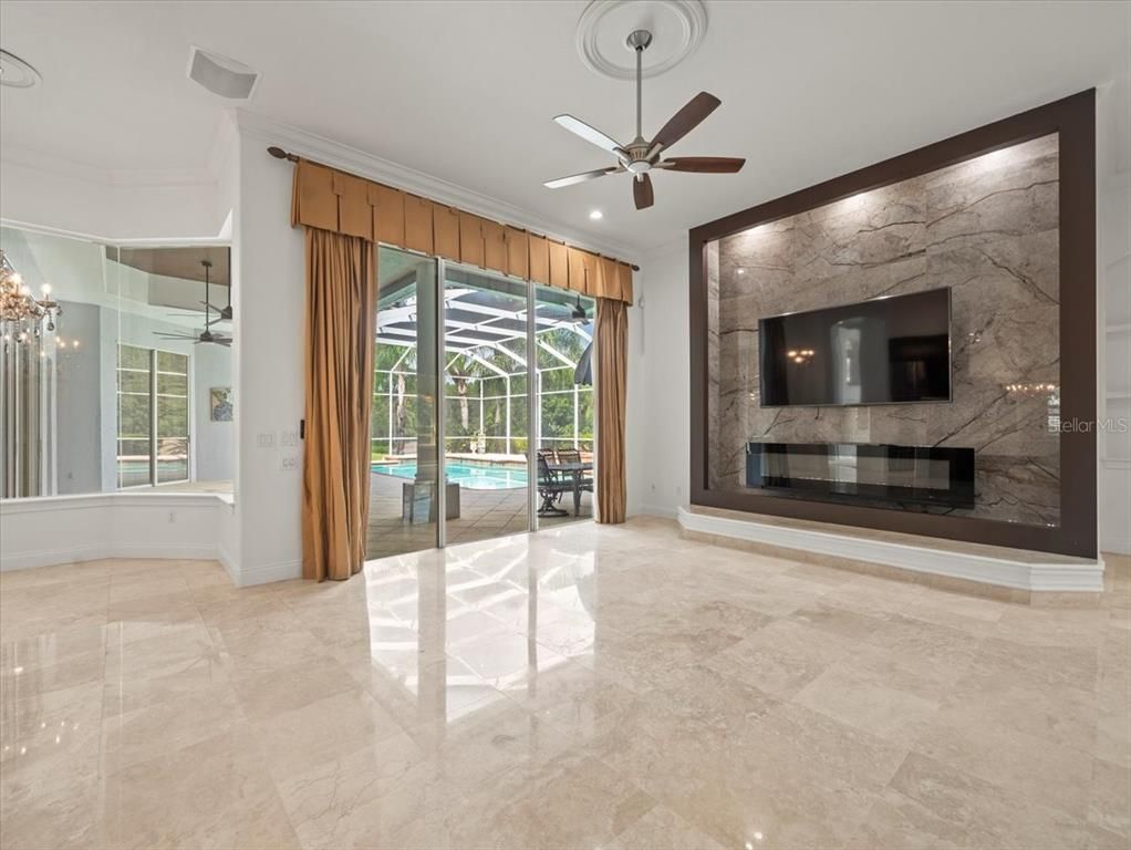 Empty room, Fireplace, Interior, Stone Walls
