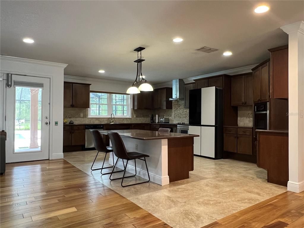 Interior, Kitchen, Pendant Lights, Recessed Lighting, Wood Texture Flooring